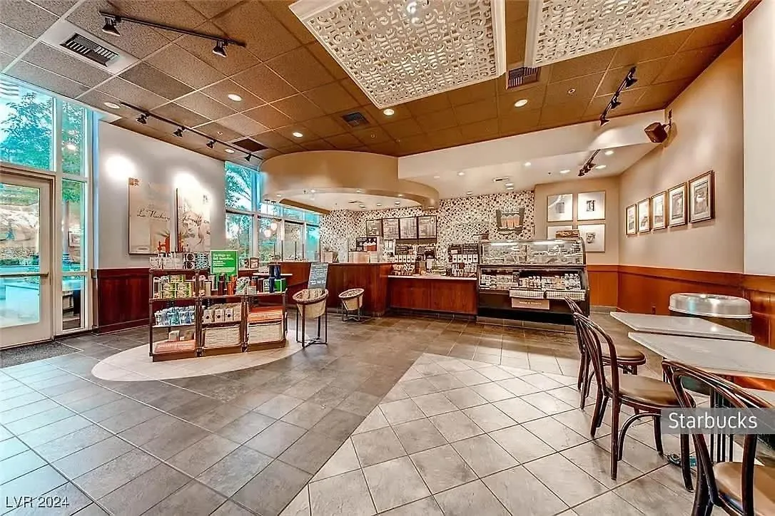 Apartment Stunning 1Br Strip Views & Balcony Suite 12701 Las Vegas