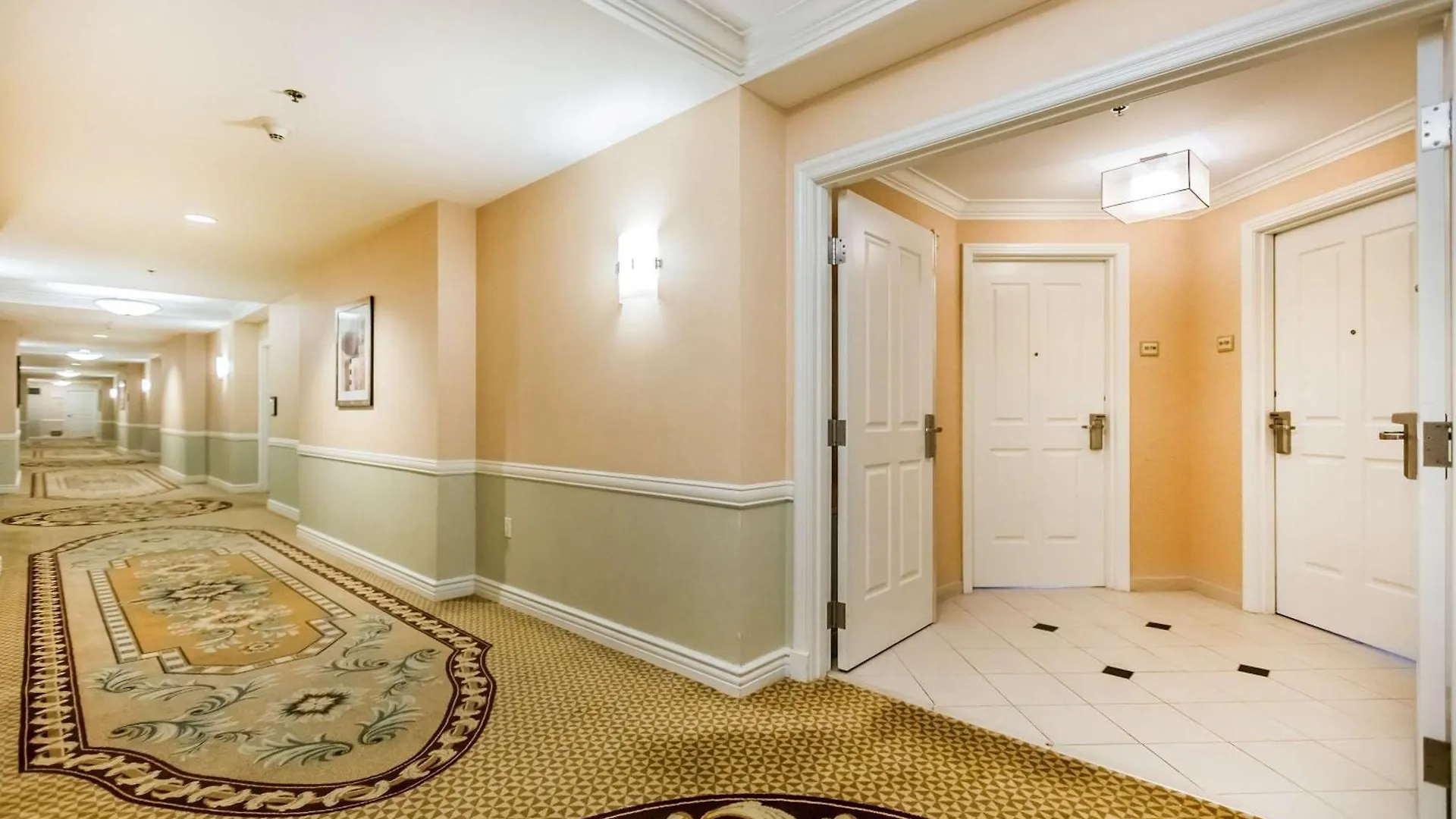 Stunning 1Br Strip Views & Balcony Suite 12701 Las Vegas 0*,