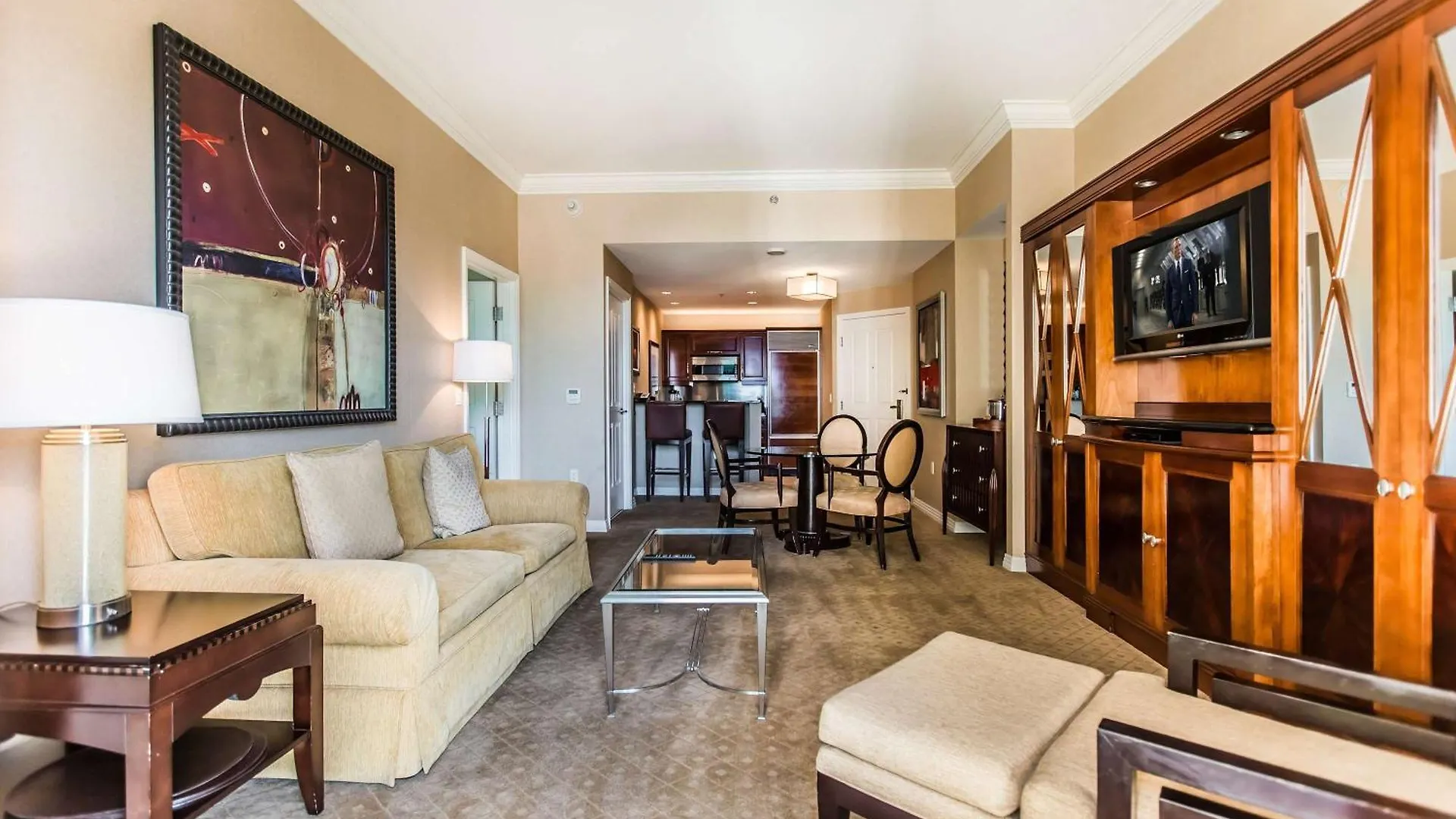 Apartment Stunning 1Br Strip Views & Balcony Suite 12701 Las Vegas