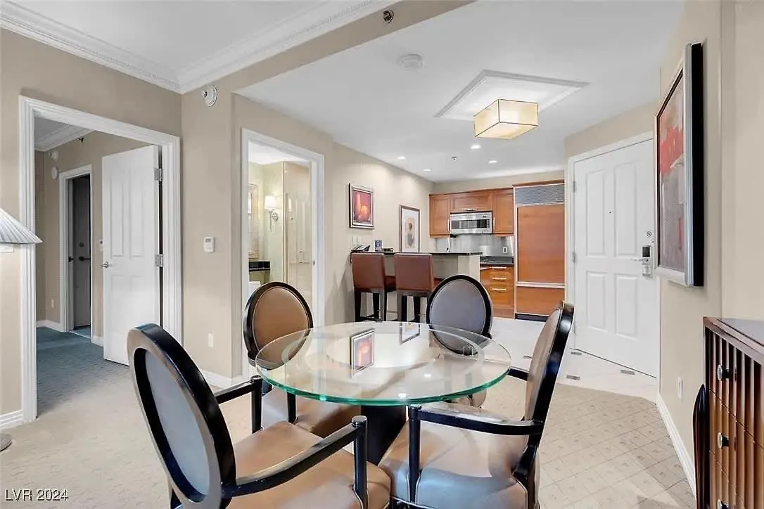 Apartment Stunning 1Br Strip Views & Balcony Suite 12701 Las Vegas