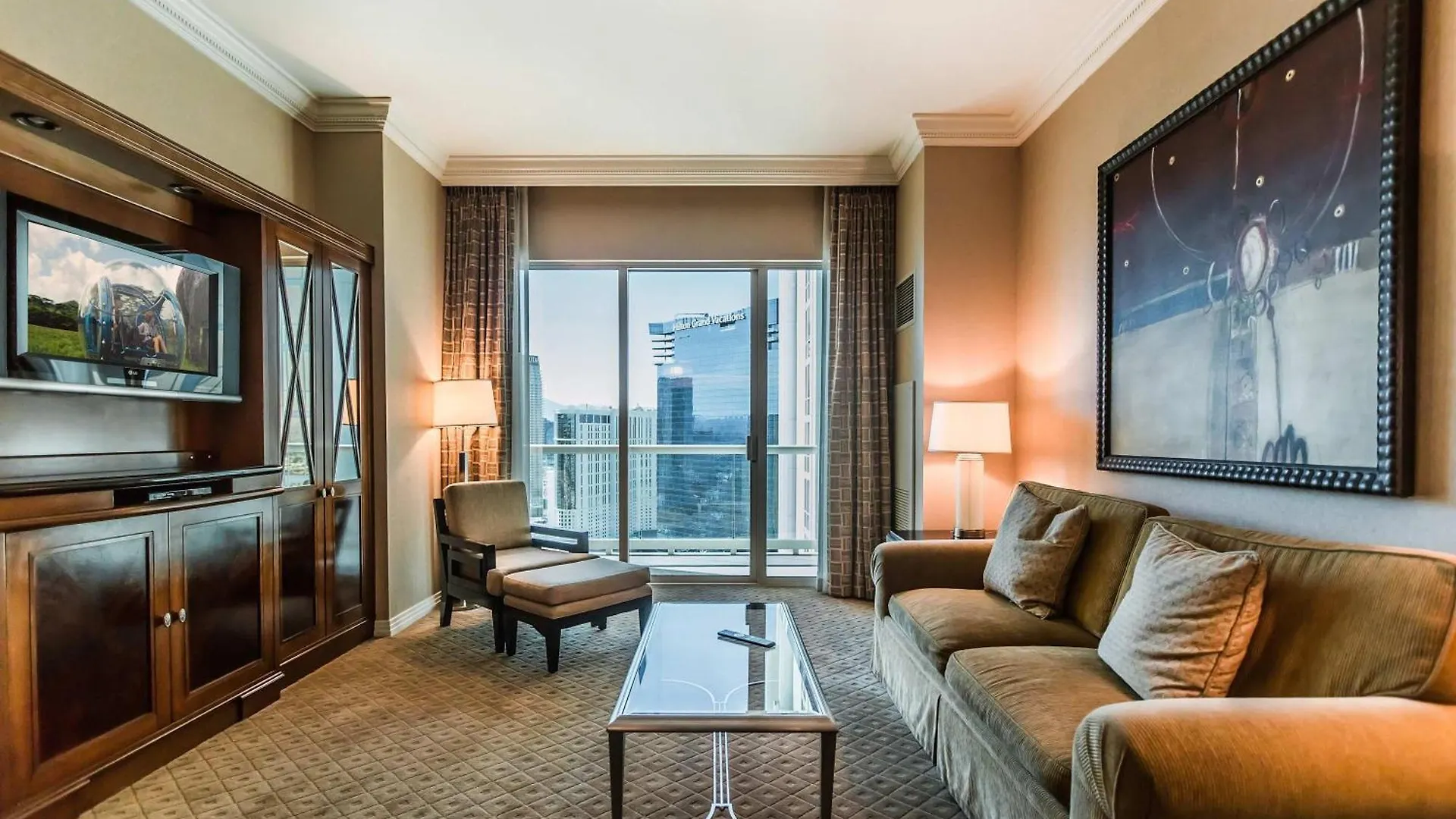 Stunning 1Br Strip Views & Balcony Suite 12701 Las Vegas