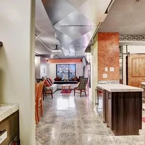 Lvstriphouse Jc408 - Modern 2bd-2ba Sleeps 8 Las Vegas