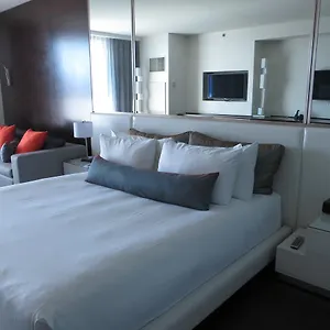 Palms Place And Hotell